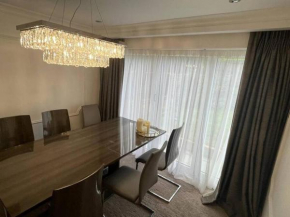 Lovely 3 bedroom house in Borehamwood .